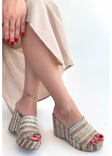 Tlay Kilim Desenli Dolgu Topuk Terlik