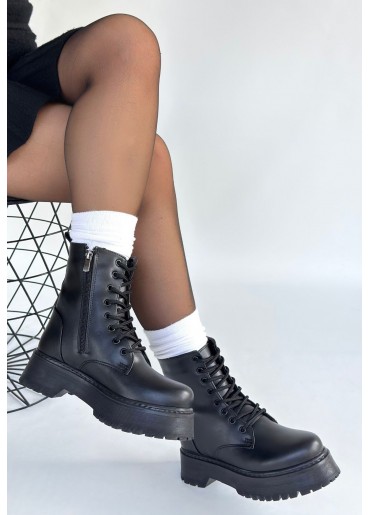 Jonni Siyah Cilt Bağcıklı Bot