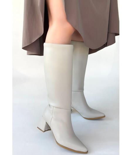 Roksa Ten Cilt Topuklu Çizme Roksa Ten Cilt Topuklu Çizme