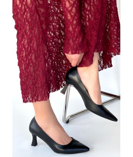 Mırta Siyah Cilt Topuklu Ayakkabı