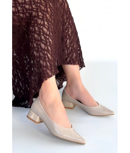 Ferla Bej Rugan Topuklu Ayakkabı