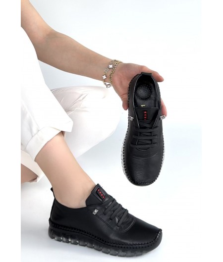 Jiten Siyah Deri Bağcıklı Spor QAyakkabı Jiten Siyah Deri Bağcıklı Spor QAyakkabı