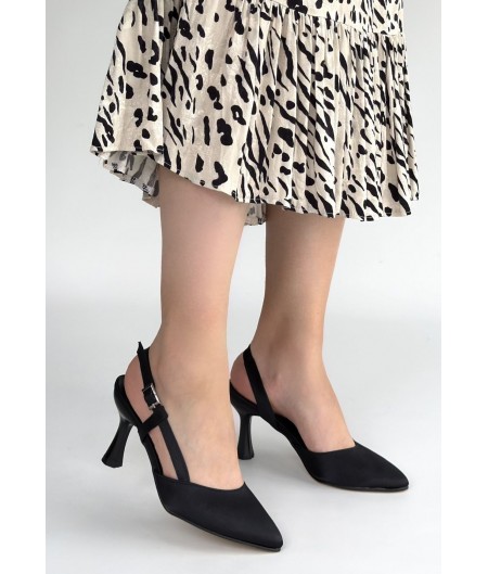 Joga Siyah Cilt Simli Topuklu Ayakkabı Joga Siyah Cilt Simli Topuklu Ayakkabı