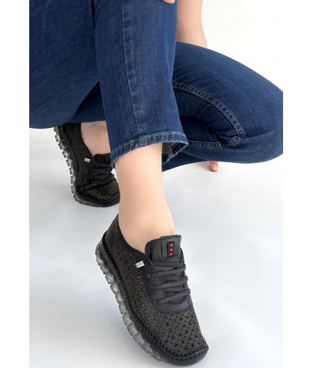 Otja Siyah Deri Lazerli Bağcıklı Spor Ayakkabı