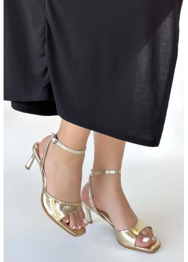 Lenya Gold Rugan Topuklu Ayakkabı