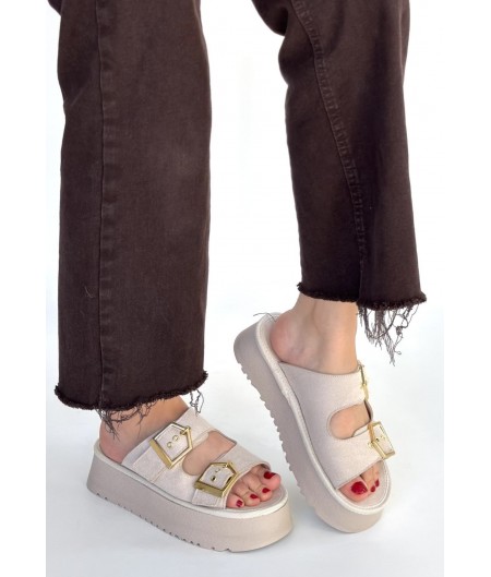 Coer Bej Süet Çift Tokalı Terlik Coer Bej Süet Çift Tokalı Terlik