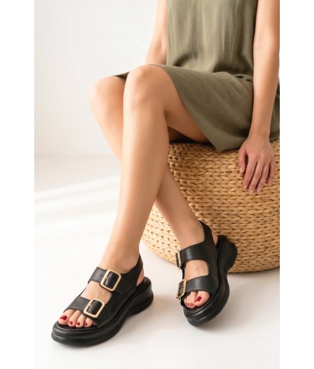 Kaji Siyah Cilt Çift Tokalı Sandalet