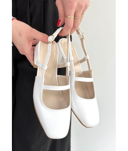 Liva Beyaz Cilt Topuklu Ayakkabı Liva Beyaz Cilt Topuklu Ayakkabı